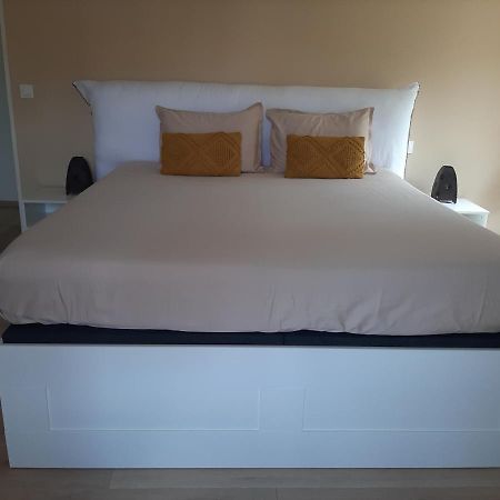 Superbe appartement dans résidence privée au calme Amplepuis Extérieur photo